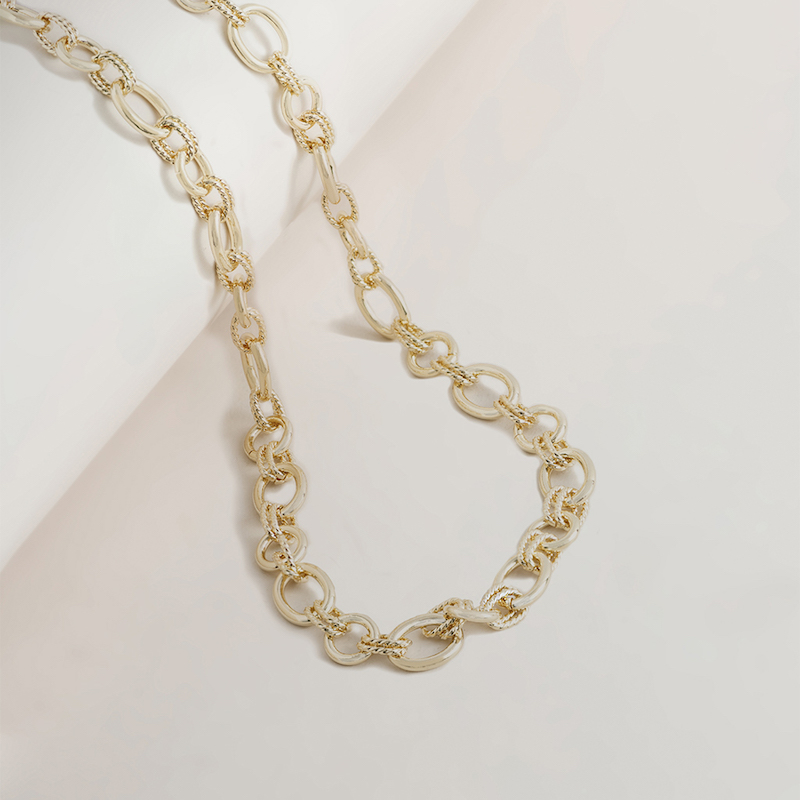 Super Amazing Gold Chain Necklace